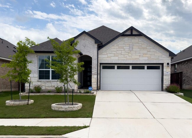 Building Photo - 316 Peace Pipe Way