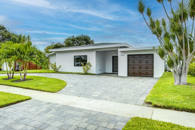 Foto del edificio - 280 SE 9th St