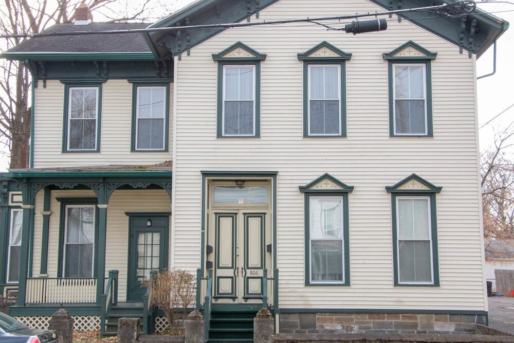 806 23rd St, Watervliet, NY 12189 Apartments in Watervliet, NY