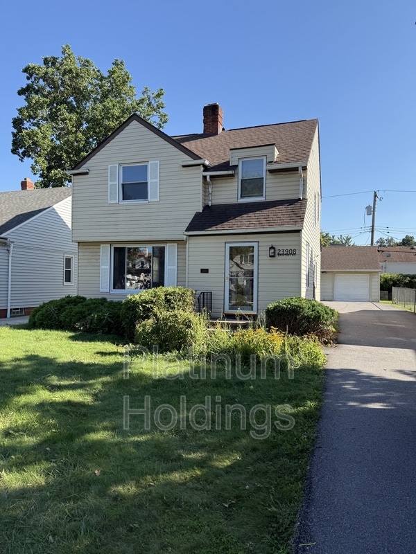 Building Photo - 23908 E Baintree Rd