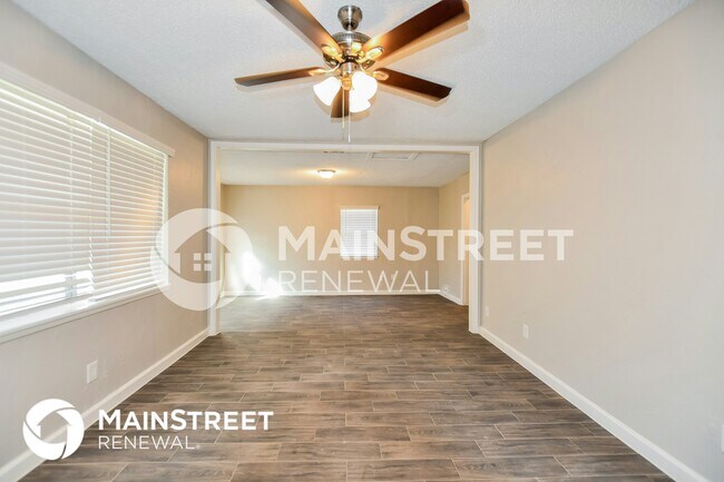 Foto del edificio - 926 Wateka Way