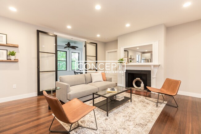 Building Photo - 65 Beech Glen St