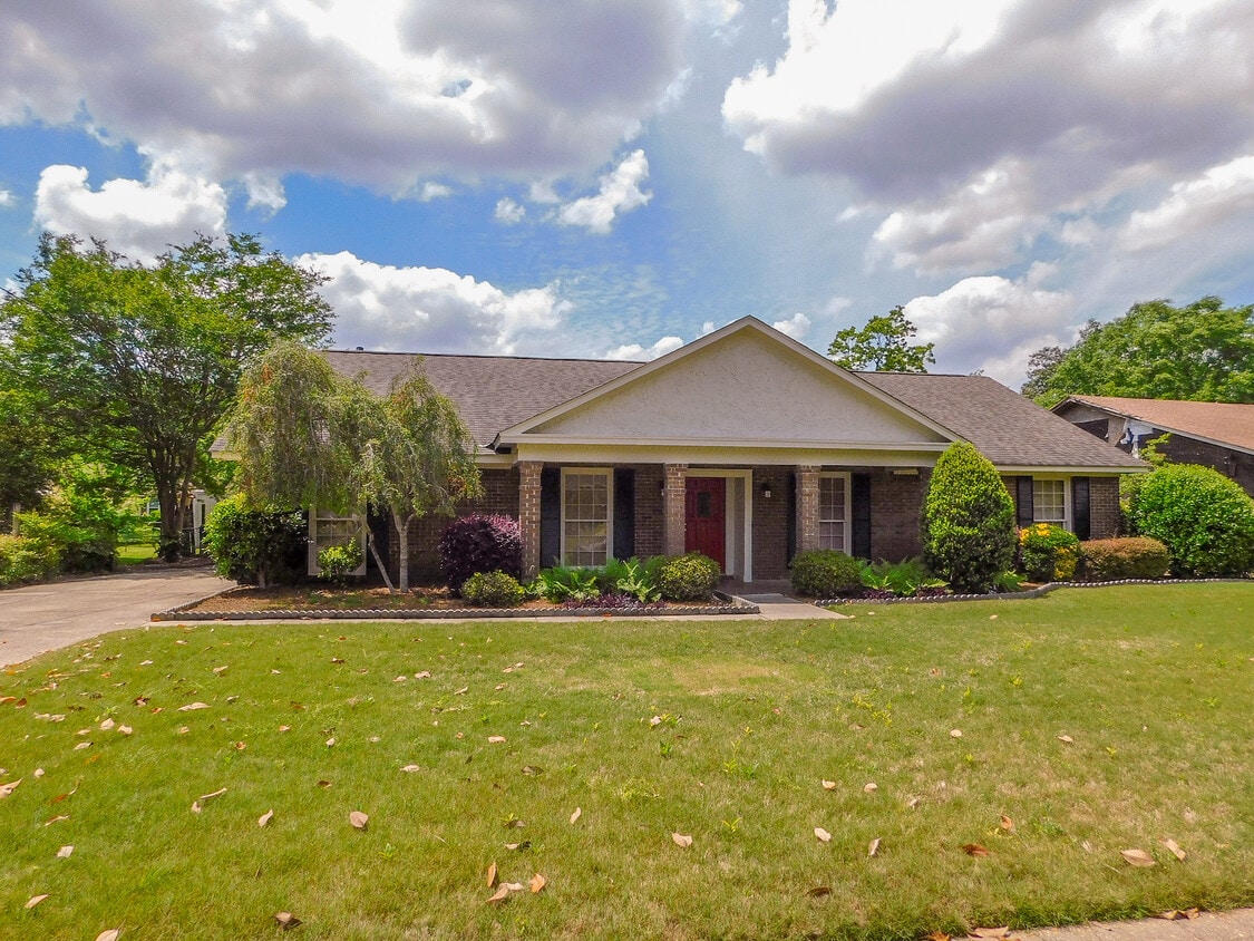 Foto principal - 212 Davors Dr