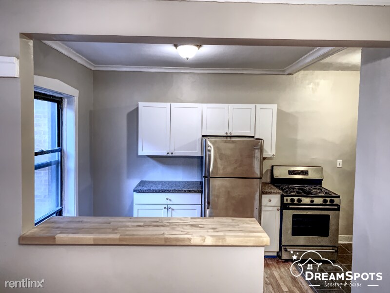 Primary Photo - 1 br, 1 bath Condo - 6734 S Chappel Ave G ...