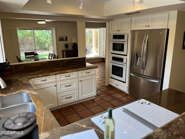 Foto del edificio - 26011 S Lancewood Ct