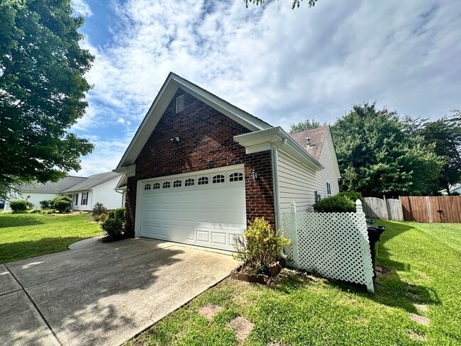 Building Photo - 12334 Heritage Hills Ln