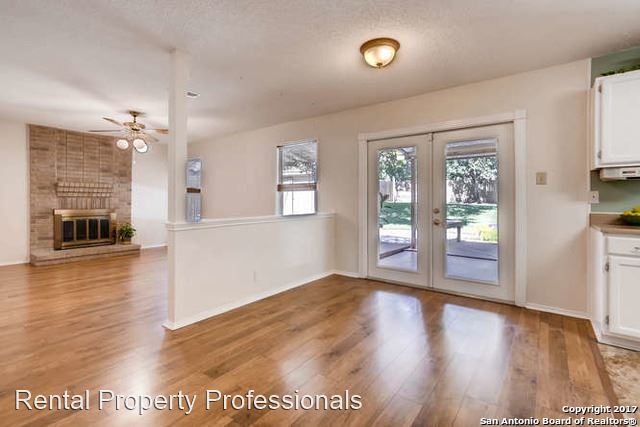 Building Photo - 4 br, 2 bath House - 810 Meadow Branch
