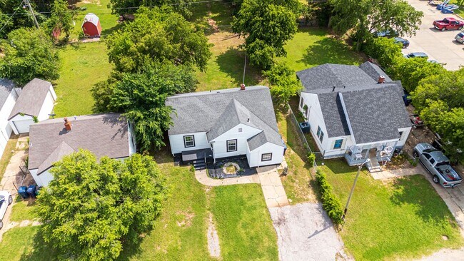Building Photo - 3 Bedroom Rent to Own Home Available!