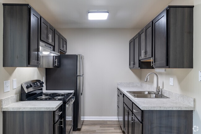 Interior Photo - Beachwood Apartments and Townhomes
