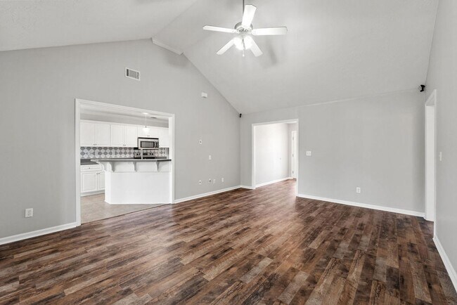 Foto del edificio - 110 Fox Haven Dr