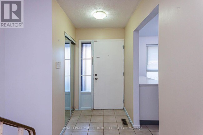 Building Photo - 189 Springhead Gardens