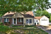 Primary Photo - 431 N Geyer Rd
