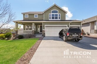 Building Photo - 7390 Peachleaf Dr