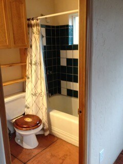 Foto del edificio - Unique 2 bedroom, 2.5 bathroom Town-home i...