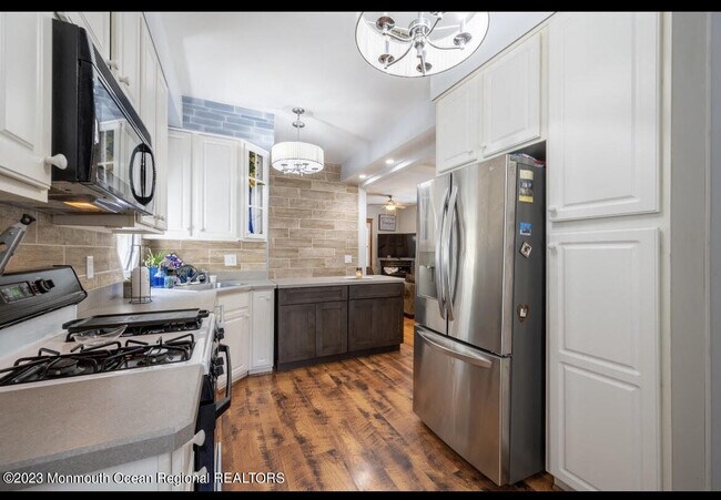 Foto del edificio - 723 Sea Girt Ave