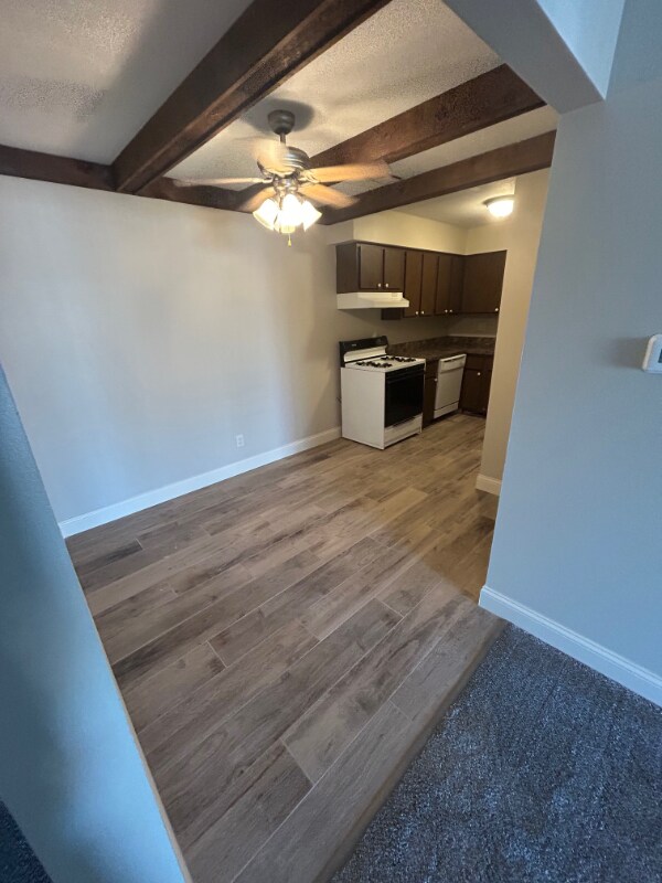 Foto del edificio - 7100 Van Dorn St