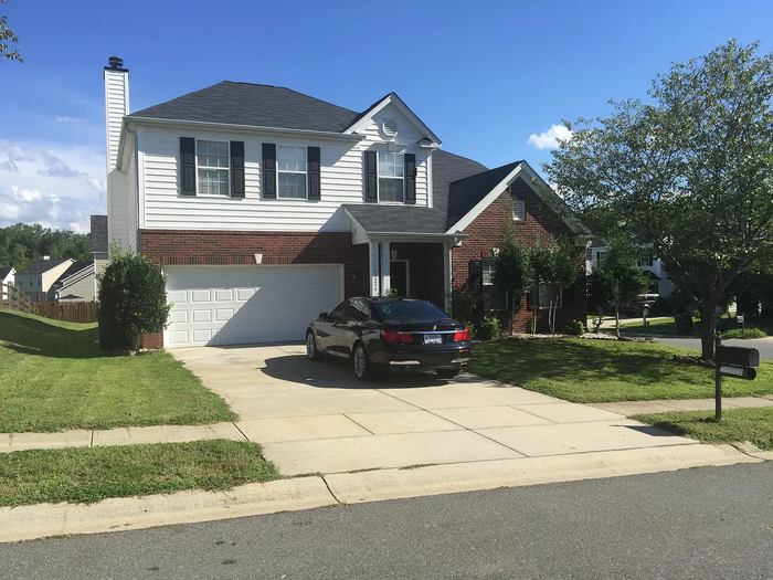 Primary Photo - 3 bed 2.5 bath in Dixie - Berryhill