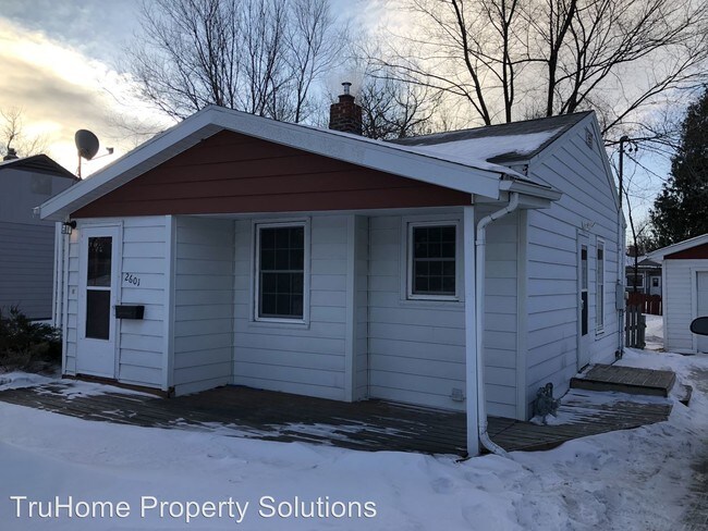 Building Photo - 2601 6th Ave N