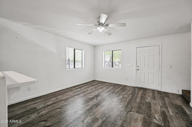 Foto del edificio - 5010 N 22nd Ave