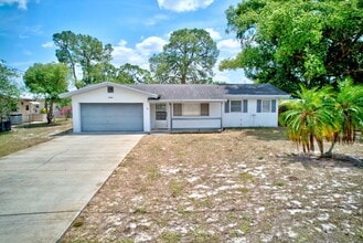 Building Photo - 33450 Grand Prix Dr