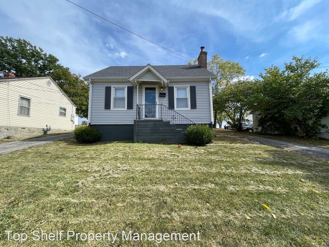 Primary Photo - 3 br, 1 bath House - 533 Graham Ave.