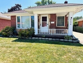Building Photo - 18028 Empire Ave