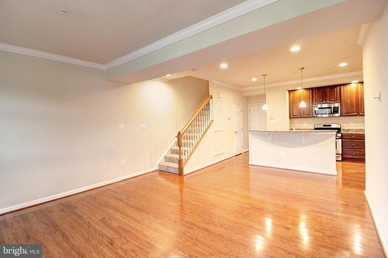 3585 Holborn Pl, Frederick, MD 21704 Townhouse for Rent in Frederick