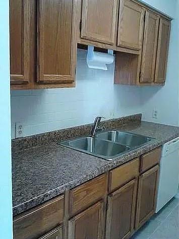 Foto del edificio - 426 Sailmaster St