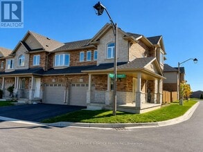 Building Photo - 2 Loon Ln