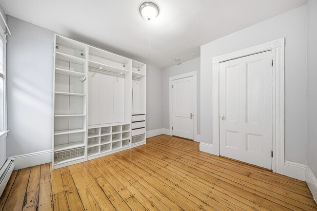 Building Photo - 12 Osborne Street