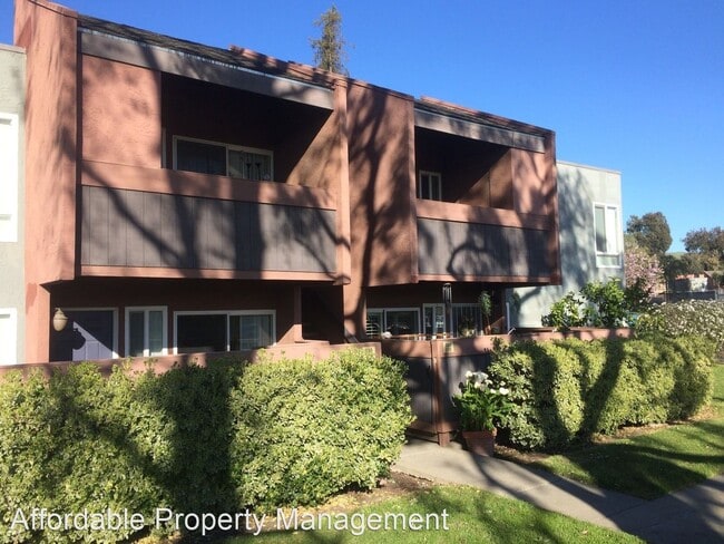 Building Photo - 2 br, 1 bath House - 408 Dempsey Road #110