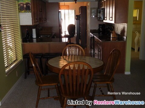 Building Photo - 7310 Sunshine Skyway Ln S