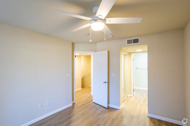 2BR, 2.5BA - 1280SF - Primary Bedroom - de Tolosa Ranch Apartments
