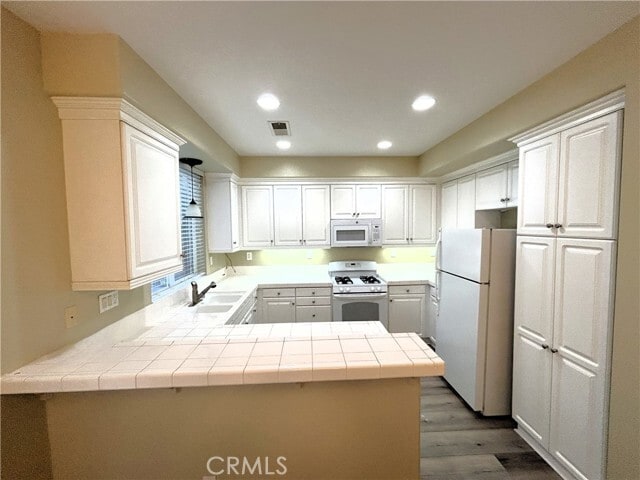 Foto del edificio - 7030 Angora St