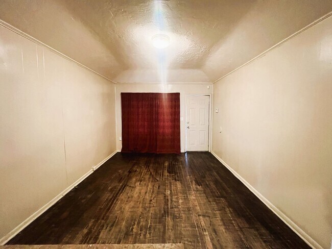 Foto del edificio - 1033 SW 63rd St