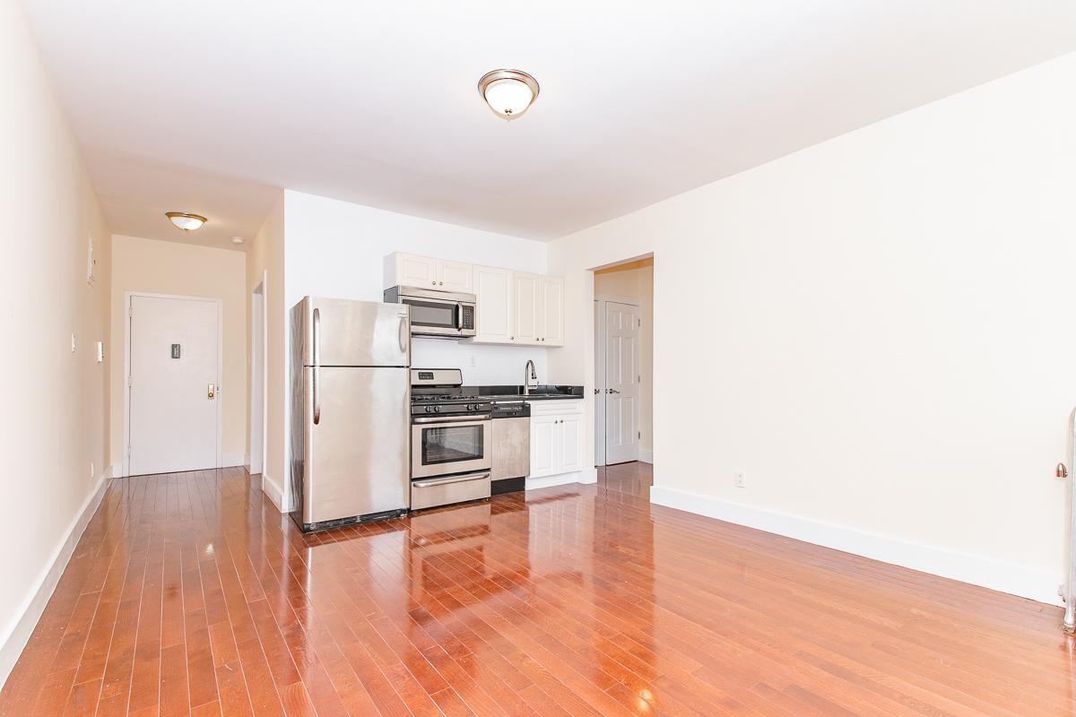 216 Macon St Unit 17, Brooklyn, NY 11216 Room for Rent in Brooklyn