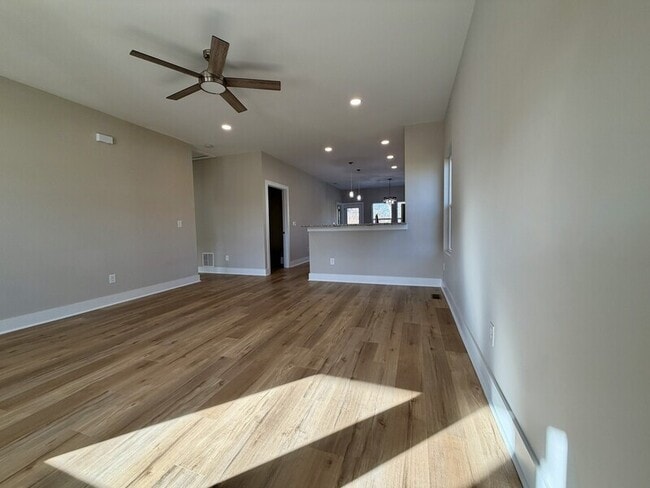 Foto del edificio - 75 Woodsdale Pl SE