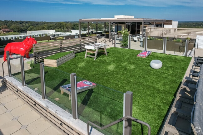Sky Lounge - Accolade Athens