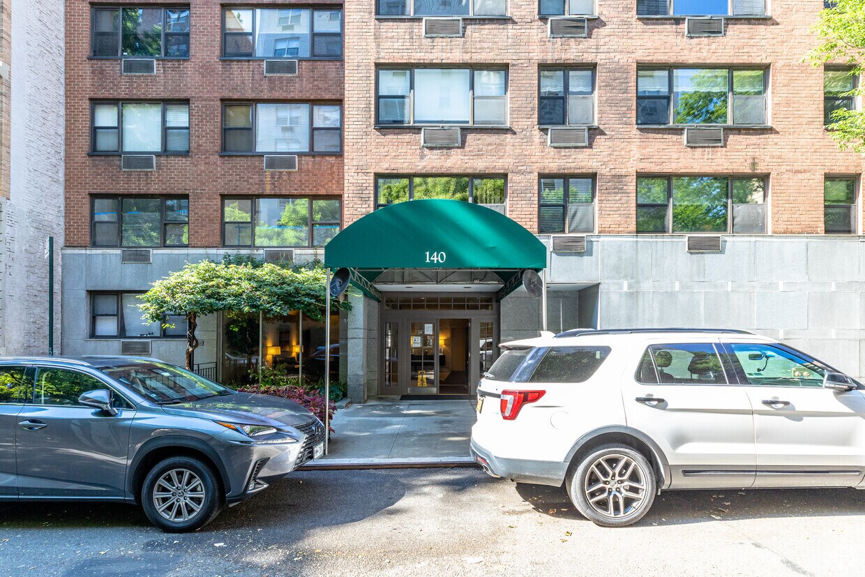View from Street - 140 E 83rd St