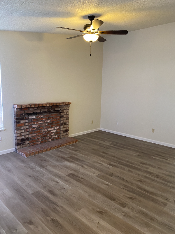 Building Photo - 2704 Almondwood Way