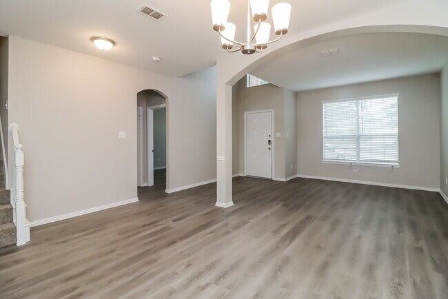 Foto del edificio - 3204 Silver Point Ct