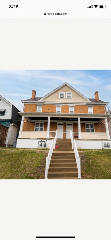 Primary Photo - 206 Scotia St