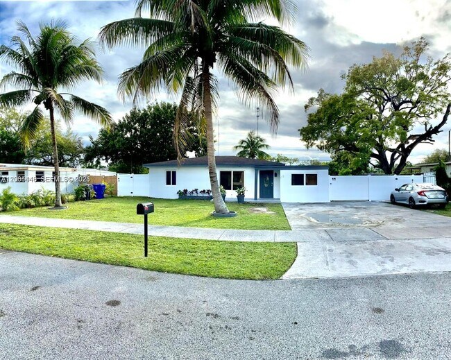 Foto del edificio - 112 Ronald Rd