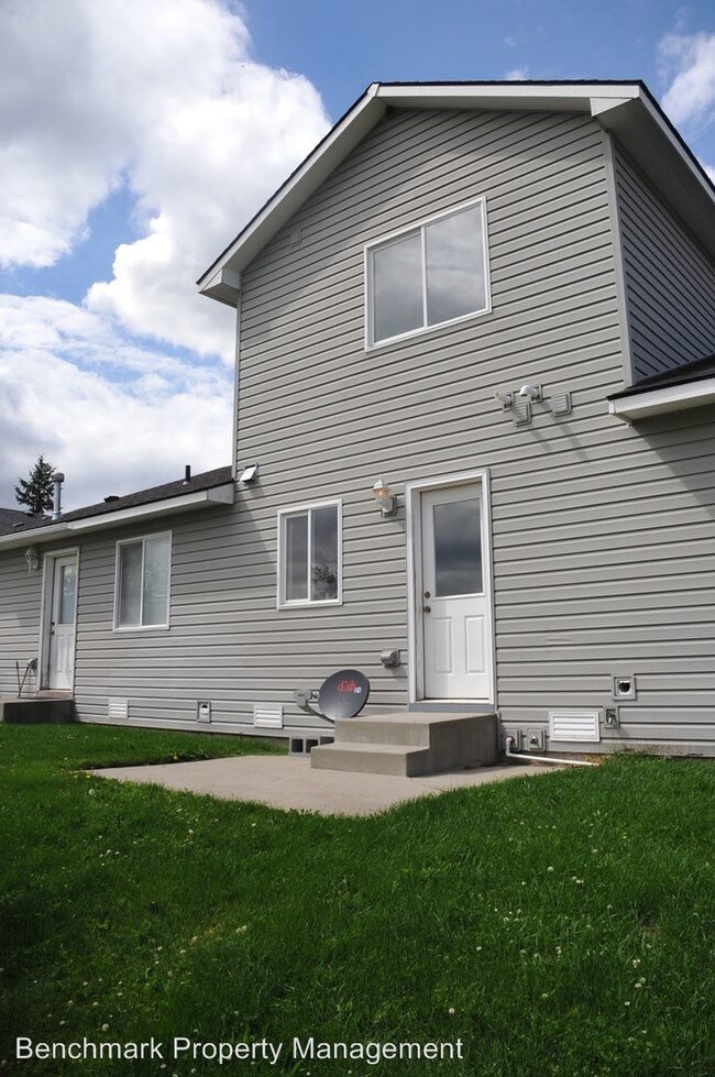 Building Photo - 6364 W Trestle St