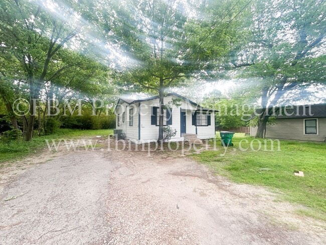 Foto del edificio - 410 N Flat St