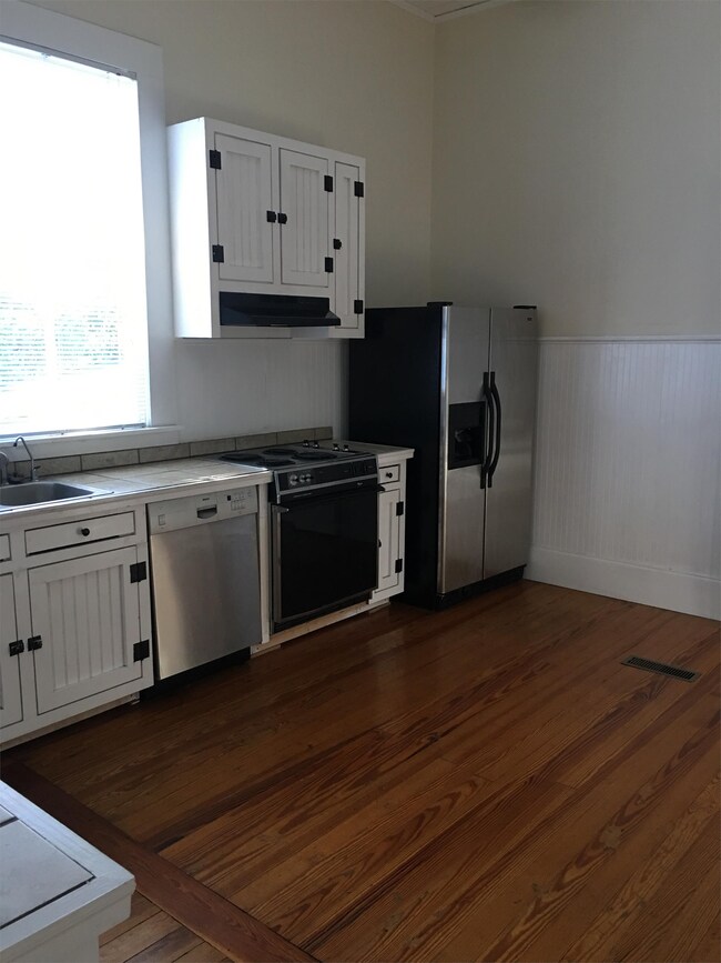 Foto del edificio - 5333 Oak St