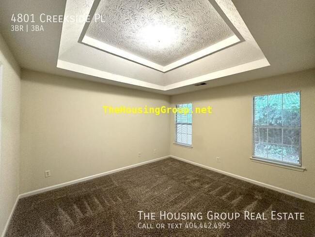 Building Photo - 2 Year Lease For The Price Of 1 Year Lease...