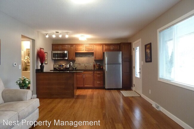 Foto del edificio - 2 br, 1 bath House - 1222 E Bloomington St