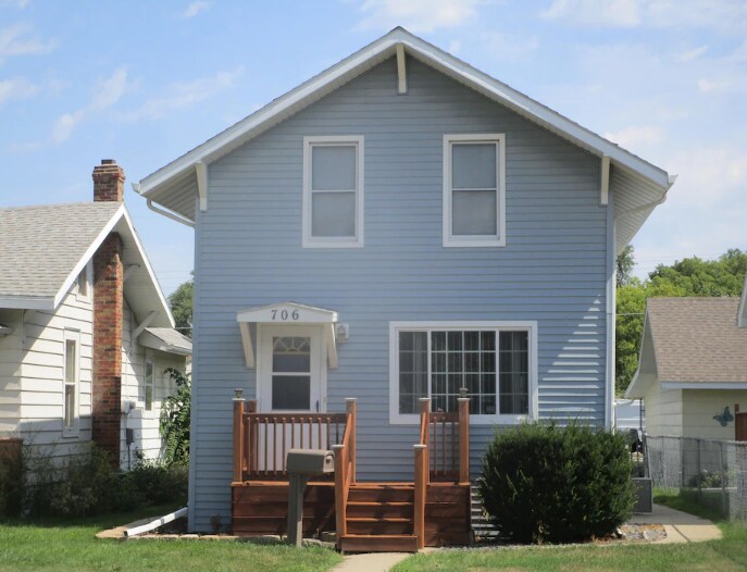 706 N State St, Aberdeen, SD 57401 House Rental in Aberdeen, SD