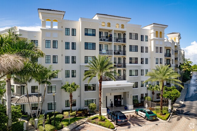 Building Photo - Advenir at Lighthouse Point